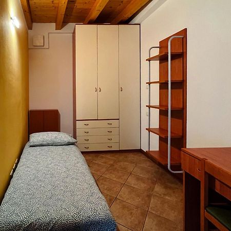 Casa Vacanze Al Lago P2 Monasterolo del Castello Ngoại thất bức ảnh